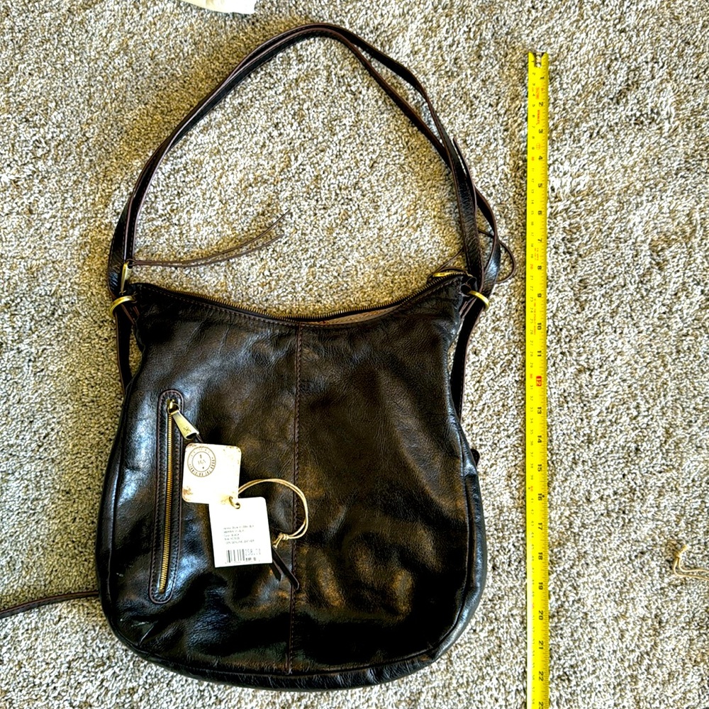 Preowned hobo international Merrin bag in black leather